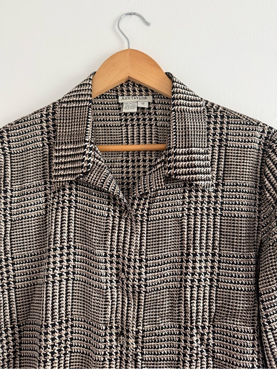 Ann Taylor Tops - Ann Taylor 100% Silk Button-Down Shirt
